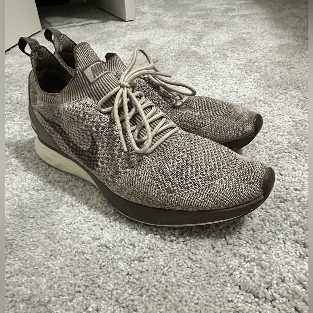 Men’s Nike Mariah Flyknit Sneakers